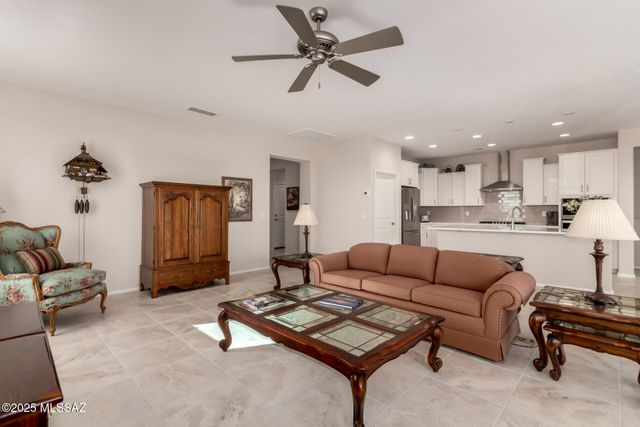 7033 W Deer Creek Trail, Marana, AZ 85658