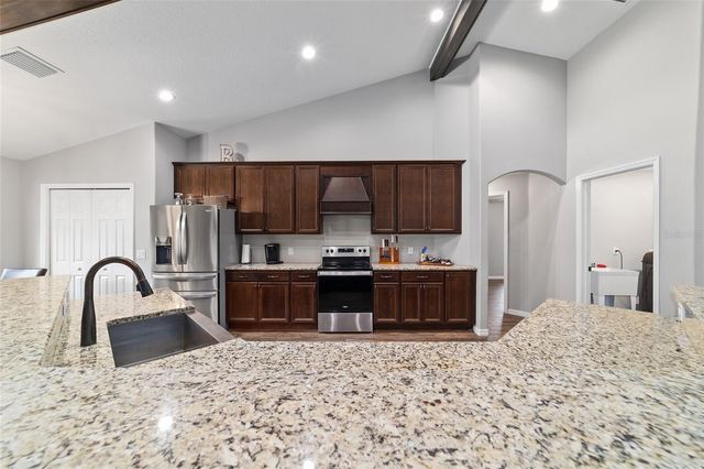 9343 SE 108TH PLACE, Belleview, FL 34420