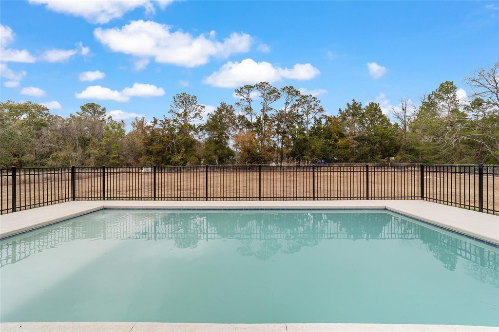 Image 53 of property listing at 9343 SE 108TH PLACE, Belleview, FL 34420