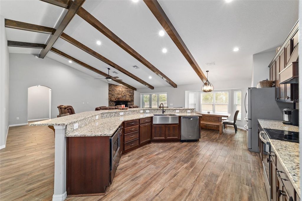 Image 67 of property listing at 9343 SE 108TH PLACE, Belleview, FL 34420