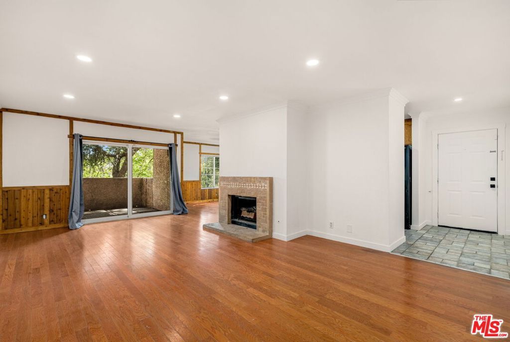 Image 4 of property listing at 2742 Calle Ruiz, West Covina, CA 91792