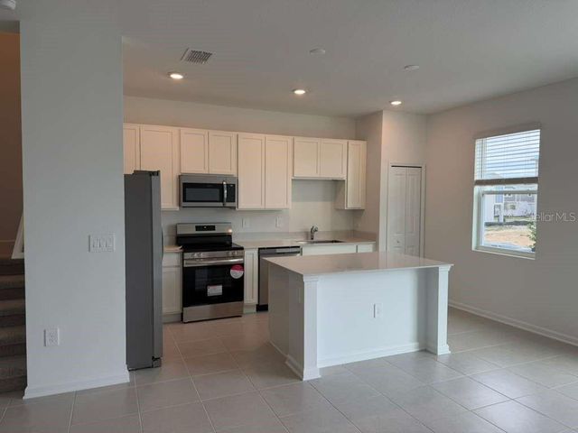 3075 MINDFULLNESS DRIVE, Clermont, FL 34714