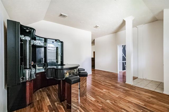 3718 Brighton Lane, Pearland, TX 77584