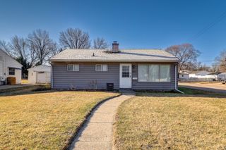 811 W 19th Street, Sterling, IL 61081