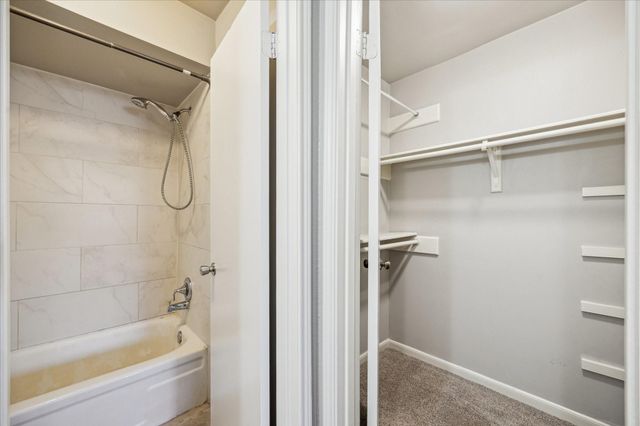 13794 Hollowgreen Drive 303, Houston, TX 77082