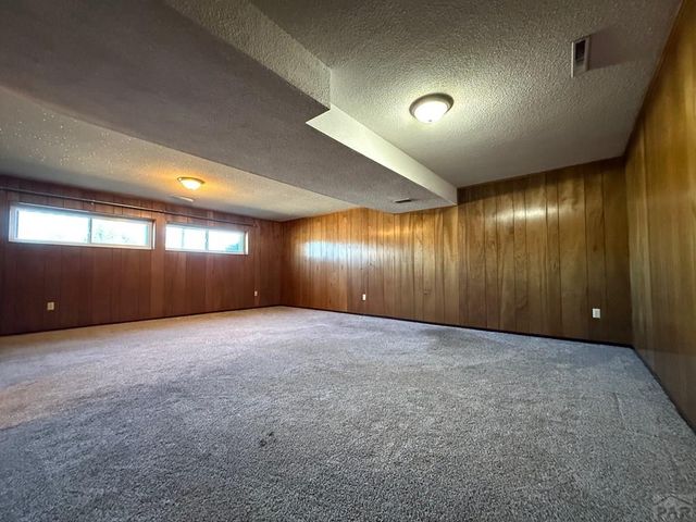 7 Echo Pl, Pueblo, CO 81003