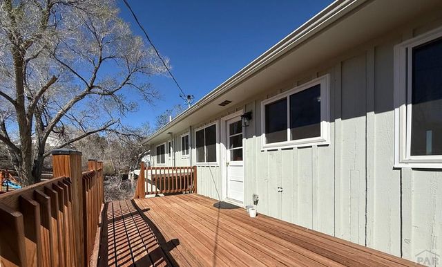 7 Echo Pl, Pueblo, CO 81003