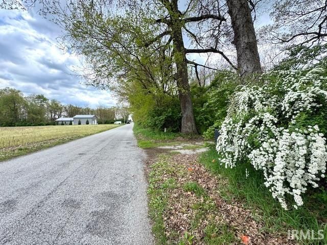 3875 S 200 East Road, Knox, IN 46534