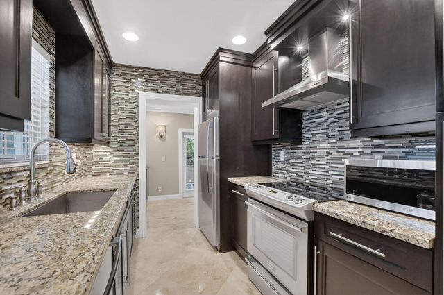 770 E Camino Real 0010, Boca Raton, FL 33432