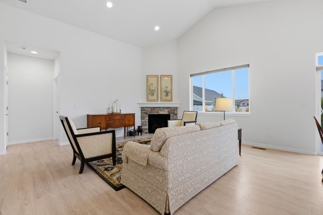 2299 N Forest Ridge St, Liberty Lake, WA 99019