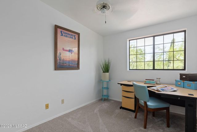 7755 E Via Ventana Norte, Tucson, AZ 85750