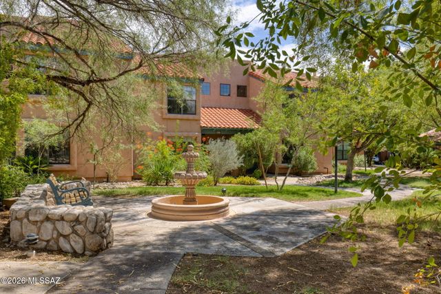 7755 E Via Ventana Norte, Tucson, AZ 85750