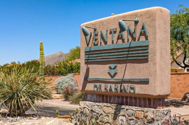 7755 E Via Ventana Norte, Tucson, AZ 85750