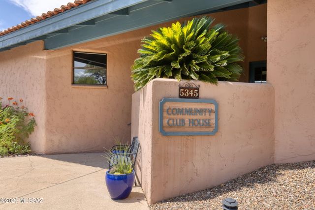 7755 E Via Ventana Norte, Tucson, AZ 85750