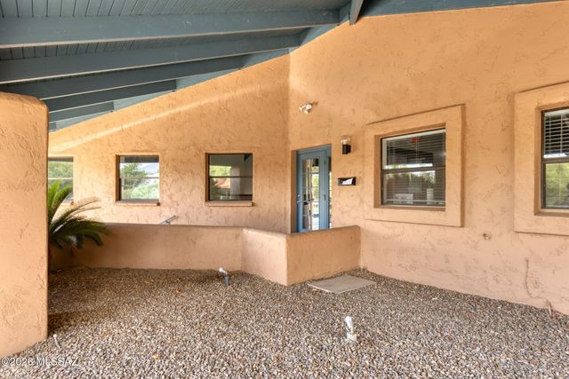 7755 E Via Ventana Norte, Tucson, AZ 85750