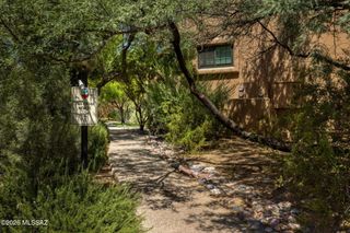 7755 E Via Ventana Norte, Tucson, AZ 85750