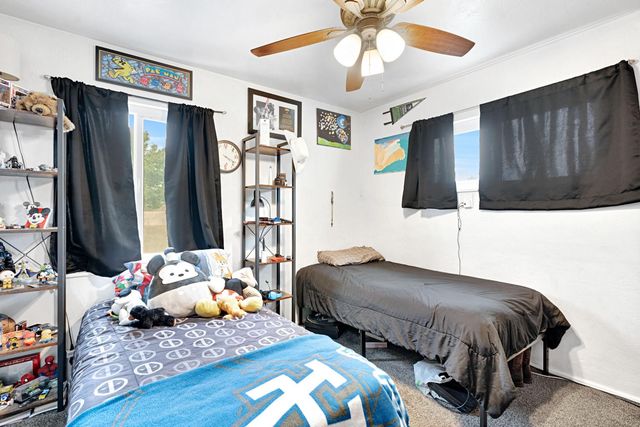 2003 Dennis Drive, Selma, CA 93662