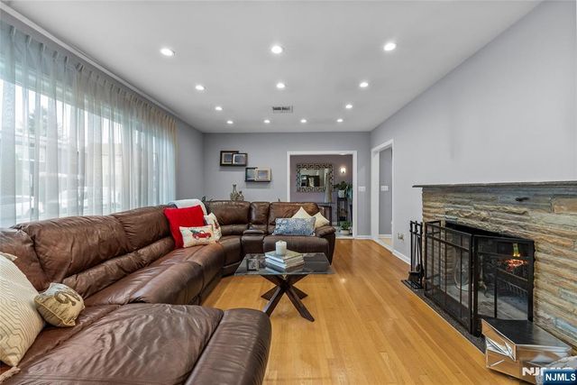 40 Eagle Street, North Arlington, NJ 07031