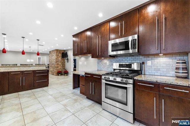 40 Eagle Street, North Arlington, NJ 07031