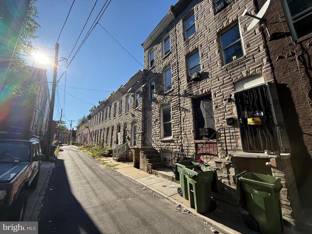 2524 BOYD ST, Baltimore, MD 21223