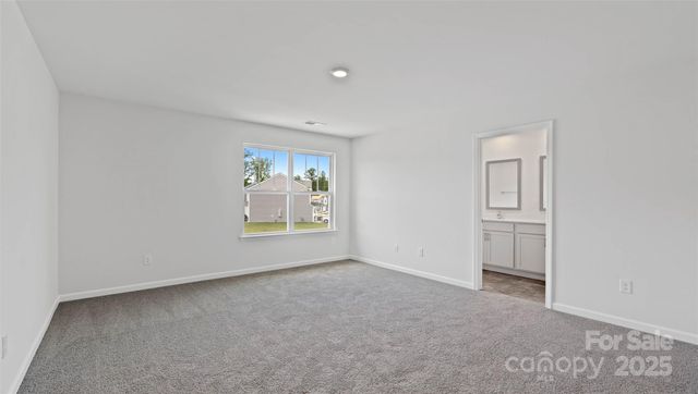 25 Caroline Valley Lane, Hendersonville, NC 28792