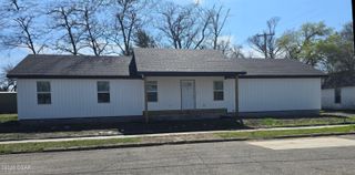 908 W 6th Street, Joplin, MO 64801