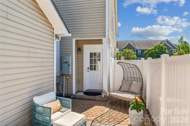 8211 Viewpoint Lane, Cornelius, NC 28031