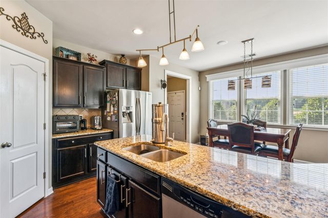 8211 Viewpoint Lane, Cornelius, NC 28031