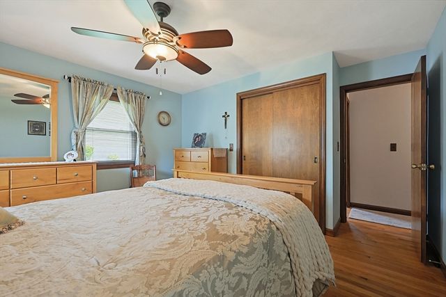 3 King St, Bristol, RI 02809