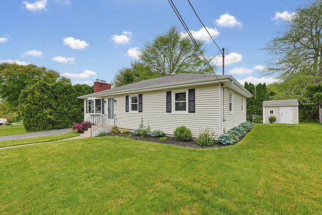 3 King St, Bristol, RI 02809