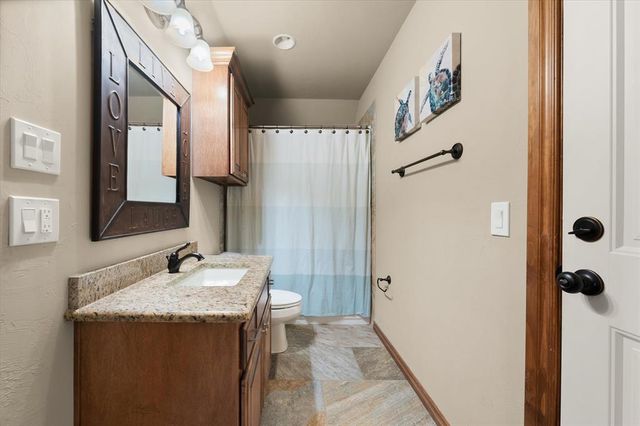 617 Caveat Court, Edmond, OK 73025