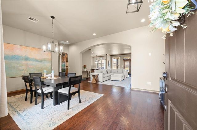 617 Caveat Court, Edmond, OK 73025