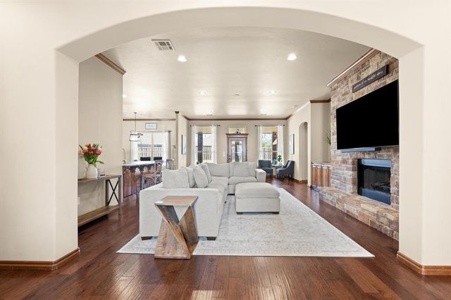 617 Caveat Court, Edmond, OK 73025