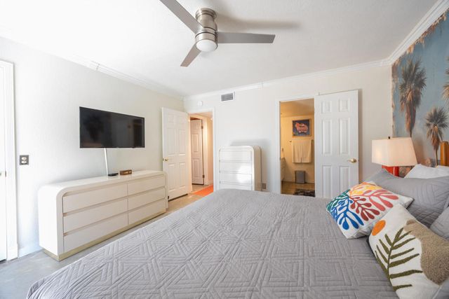 1181 Sunflower Lane, Palm Springs, CA 92262