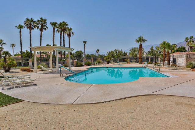 1181 Sunflower Lane, Palm Springs, CA 92262
