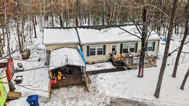 2738 Lakeshore Drive, Gladwin, MI 48624