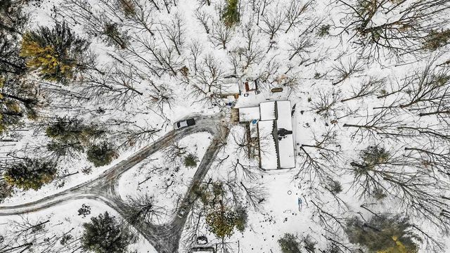 2738 Lakeshore Drive, Gladwin, MI 48624