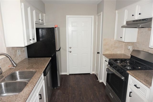 2727 Tinechester Drive, Houston, TX 77339