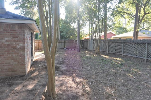 2727 Tinechester Drive, Houston, TX 77339