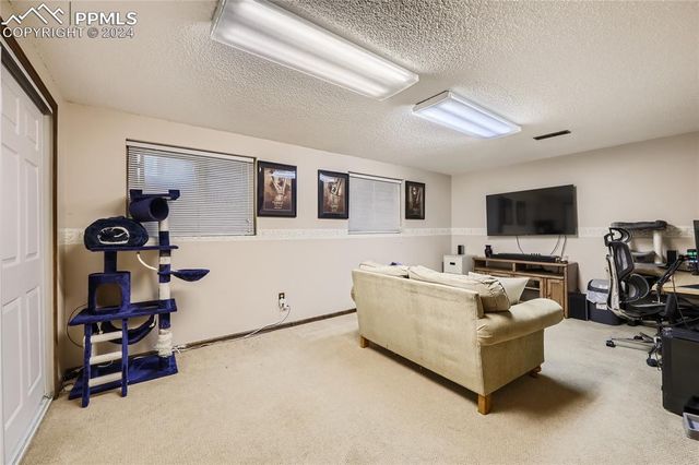 3590 Rocky Knoll Drive, Colorado Springs, CO 80920