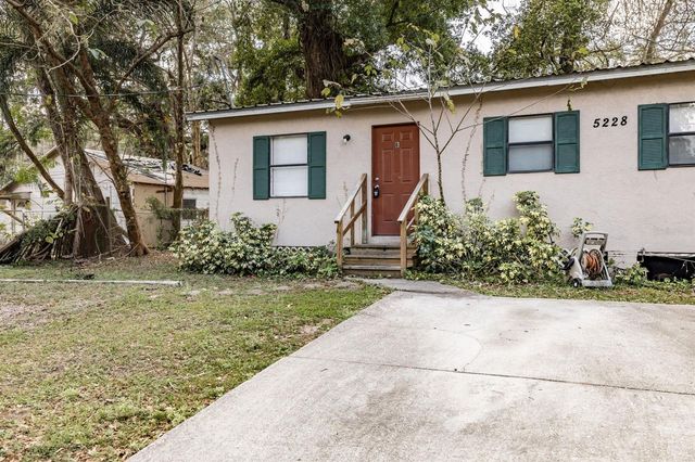 5228 CHERRY AVENUE B, Seffner, FL 33584