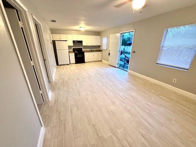5228 CHERRY AVENUE B, Seffner, FL 33584