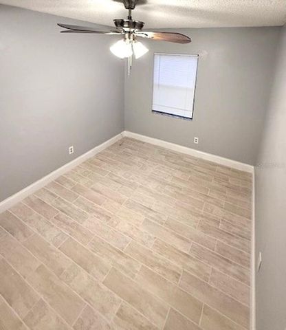 5228 CHERRY AVENUE B, Seffner, FL 33584