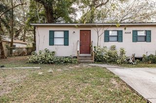 5228 CHERRY AVENUE B, Seffner, FL 33584
