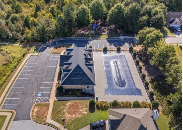 755 Walnut Creek Circle, Pendergrass, GA 30567