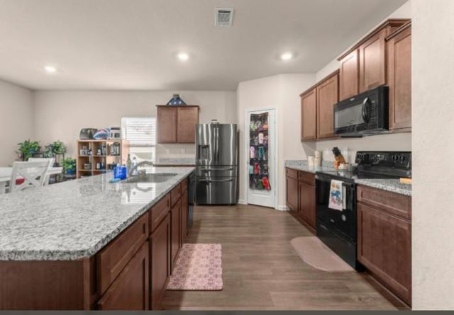 755 Walnut Creek Circle, Pendergrass, GA 30567