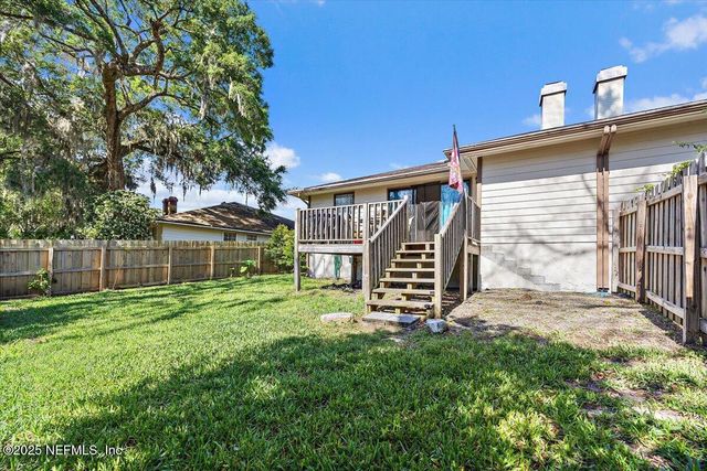 3945 HOLLOWS Drive, Jacksonville, FL 32225