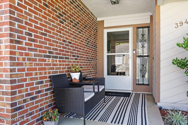 3945 HOLLOWS Drive, Jacksonville, FL 32225