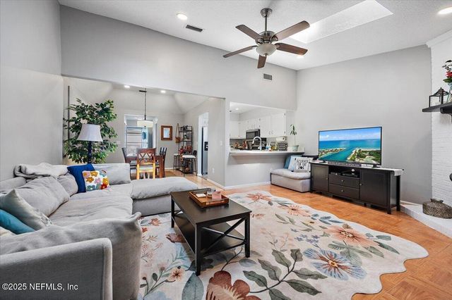 3945 HOLLOWS Drive, Jacksonville, FL 32225