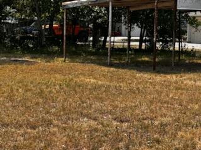 1617 Old Mcmahan TRL, Lockhart, TX 78644